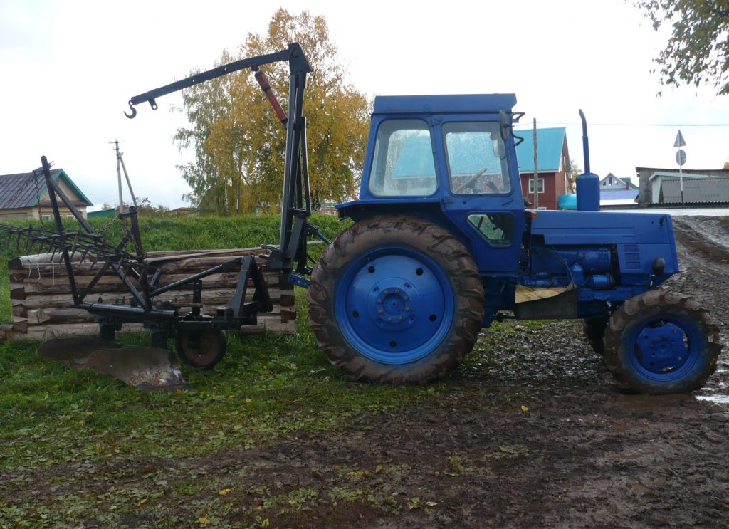 Права на трактор в Среднеуральске